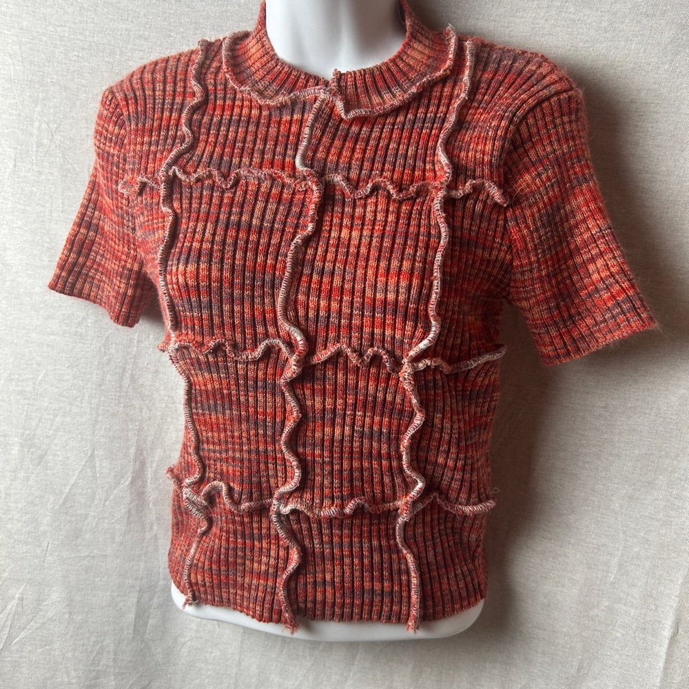 Gilded Intent teen Small sweater